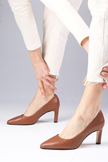 Mio Gusto Beliz Genuine Leather Tan Color Women's Stiletto Shoes