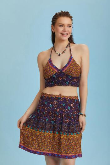 Los banditos Floral Watery Fabric Bohemian Mini Skirt with Elastic Waist