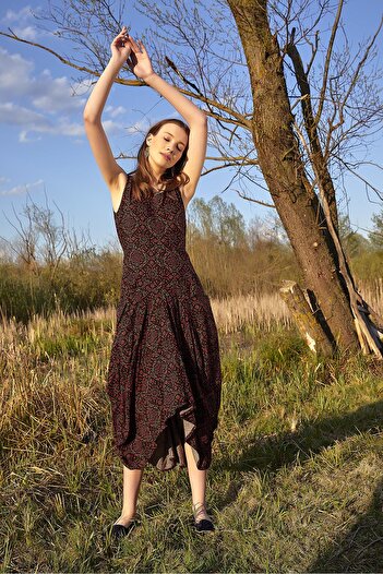 Los banditos Asymmetrical Hem Boat Neck Pocket Dress