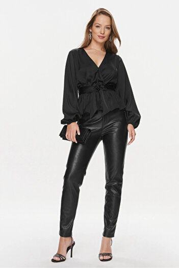 Guess Kadın Guess Regular Fit Bluz - Siyah