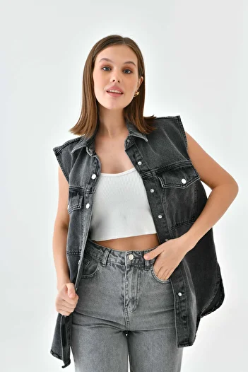 Perryes Women's Shirt Collar Pocket Detailed 100% Cotton Denim Vest Jacket
