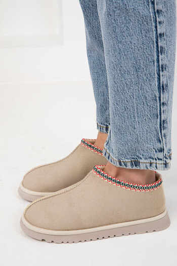 SOHO Semišové dámské boty v tělové barvě - Model 19963 Bootie