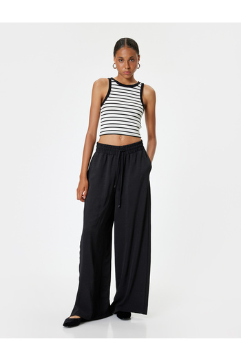 Koton Crew Neck Slim Fit Crop Top - Sleeveless