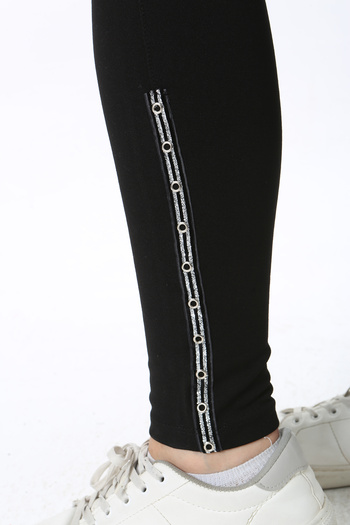 Şans Women's Large Size Black Legs Eyelet and Glitter Detailed Gathering Tights 65N38468
