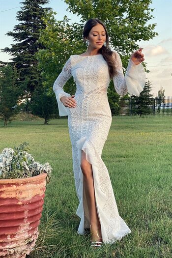 Carmen Ekru Brode Dantelli Özel Tasarım Nikah Elbisesi Söz Elbisesi