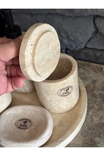 Polen Stone YENİ Traverten Doğaltaş Kendinden Kulplu 7'li Banyo Seti Büyük Çöp Kovalı 26x20