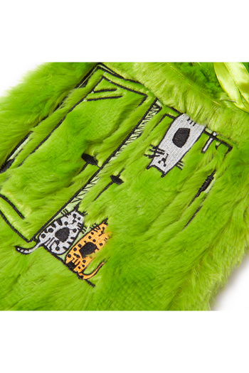 Biggdesign Cats Green Hot Water Bottle with Soft Plush Cover 68 OZ