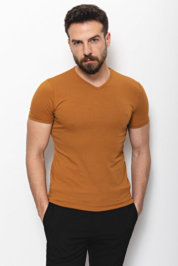 Mcr Απλό Super Slim Fit Basic ανδρικό μπλουζάκι με λαιμόκοψη V καμηλό - 36361.17Y