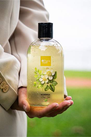 Thera Style Moringa Arındırıcı Vegan Duş Jeli 500ml | Kalıcı Koku Büyük Boy Shower Gel