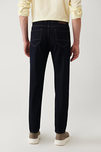 Avva Erkek Lacivert Rinse Yıkamalı Tütün Dikişli Esnek Berlin Slim Fit Jean Pantolon A41Y3511