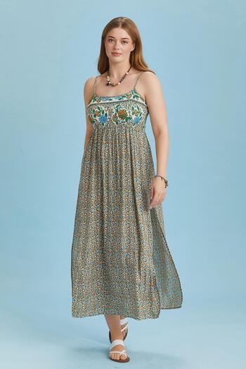 Los banditos Strap Slit Robadan Floral Plus Size Dress
