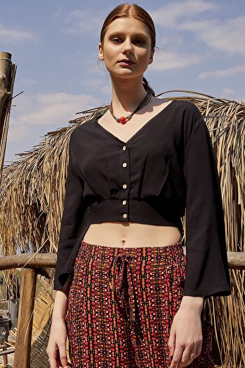 Los banditos Long Sleeve Bohemian Blouse with Gathered Back