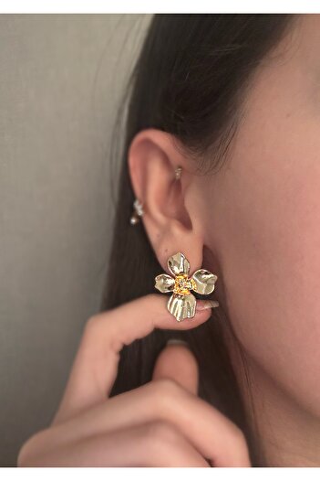 MioArt Shiny Tiger Lily Flower Earrings
