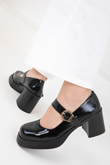 SOHO Black Patent Leather Women's Casual Shoes 19972