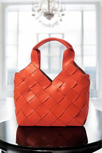 ISOLA İsola Artificial Leather Shoulder Bag Designed as Hand and Arm Bag Sl. 73634390 .2