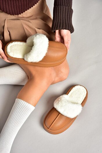 Fox Shoes T 918264209   Brown Plush Inside Women's Slippers
