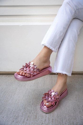 LAMİNTA 4cm Wide Pink Manje Women's Slippers - Tassel Detailed and Thick Sole