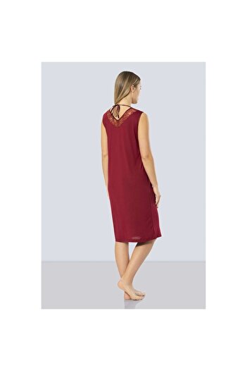 TÜREN Women's Lace V-Neck Nightgown 3285/Burgundy