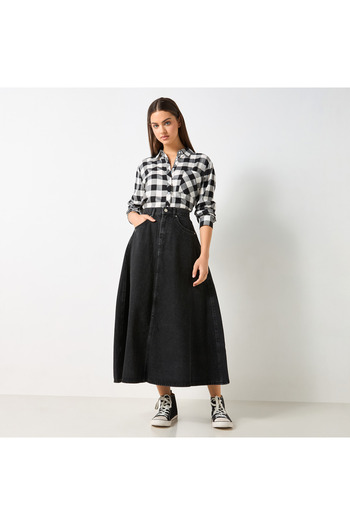 Lee Cooper Solid A-line Denim Midi Skirt with Pockets