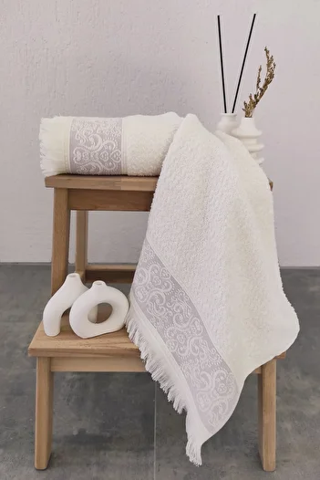 Sevim Lilac Set of 2 Hand/Face Towels - Embossed Border and Soft Tassels - 50X85 cm