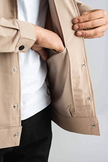 bombe Men's Shirt Beige Parachute Fabric Relaxed Fit Seasonal Snap Closure Flap Side Pocket Coat