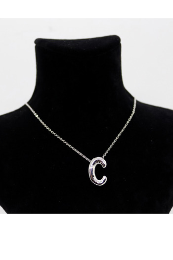 EUROMODA Simple Chain Letter Necklace with Letter Design