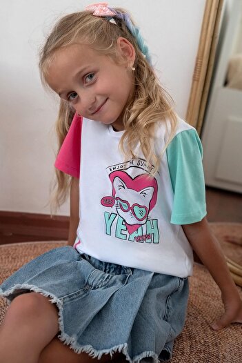 Macawi Girl's T-Shirt with Kitten Print, Age 3-7, White