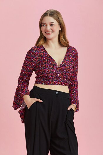 Los banditos Floral Print Spanish Sleeve Plus Size Blouse