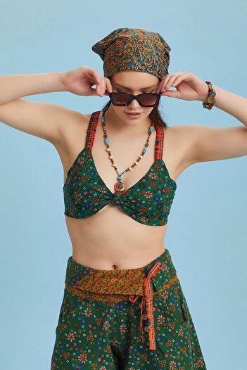 Los banditos Bohemian Style Green Floral Pattern Tie-Up Bralet Crop Blouse