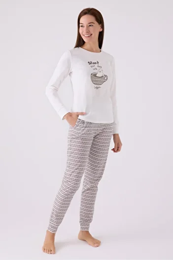 Arnetta Round Neck Cream Long Sleeve Women's Pajama Suit