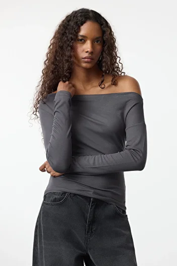 Trendyol Collection Lodní výstřih Premium Soft Bluse – Antracit, Body Fit, Twoaw24Bz00227