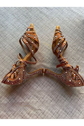 SUNA BEYAZ İNCİLİ SALSA, BACATA, TANGO, DANS AYAKKABISI 8,5 CM TOPUK