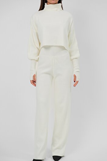 4S1B FASHION High-Top Turtleneck Hand-Held Crop Sweater and High-Waisted Pants Bottom Top Ecru Knitwear Set 015