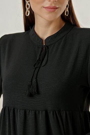 By Saygı Μακρύ φόρεμα Hijab με κορδόνι γιακά