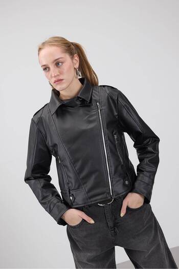 Addax C2203-X3 Model Faux Leather Jacket