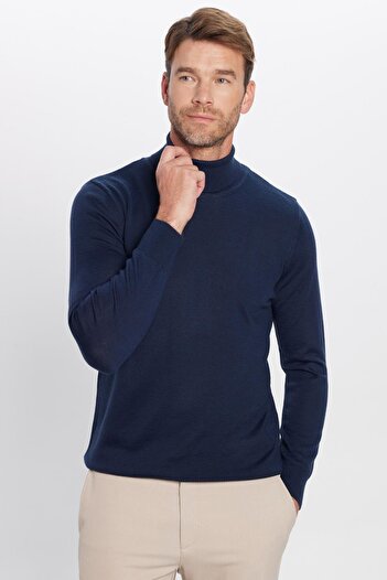 Tudors Men's Slim Fit Narrow Cut Full Turtle Collar Plain Wool Sweater