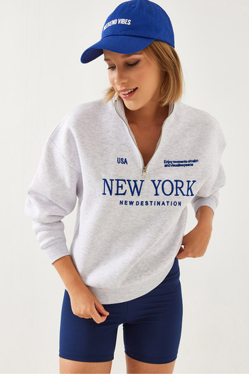 Bianco Lucci Women's Three Thread Raised Printed Sweatshirt Mb-5706 60251980
