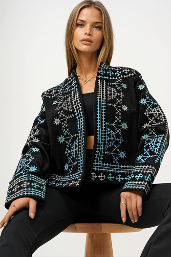 VAGGON Women's Black Shawl Collar Embroidered Stamp Jacket Prm1294