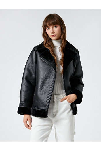 Koton Bikerjacke aus Kunstleder mit Plüschdetail und Reißverschlusstasche