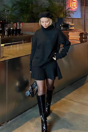 Swist Black Turtleneck Sweater-Plisel Skirt Women's Knitwear Top and Bottom Set
