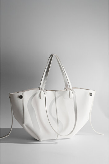 Rimense Women's White Hand and Shoulder Bag