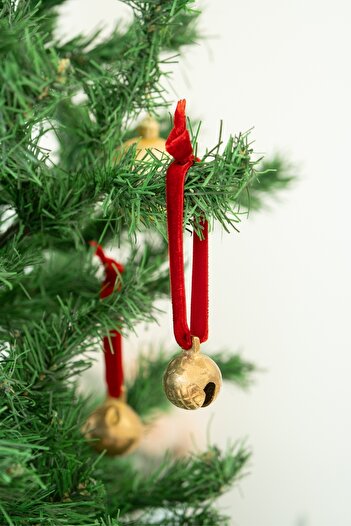 Beige & Stone X Den.Interiors Christmas Tree Ornament Red Small Gold Ball Bell