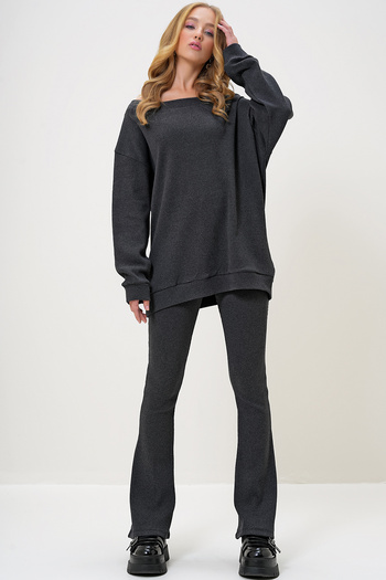 Trend Alaçatı Stili Anthracite Boat Neck Oversize Blouse and Spanish Leg Trousers Set - Alc-X13059