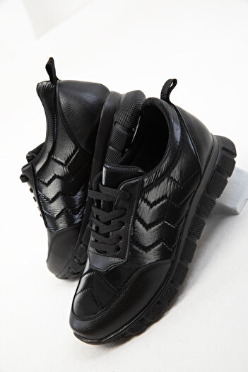 SOHO 19982 Model Black Women's Sneakers