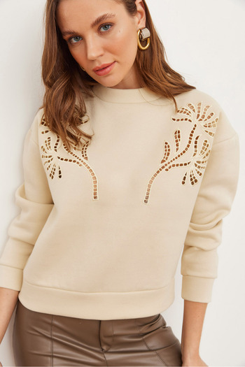 Olalook Women's Stone Robe Scalloped Detailed Raised Sweatshirt Swt- 19000703