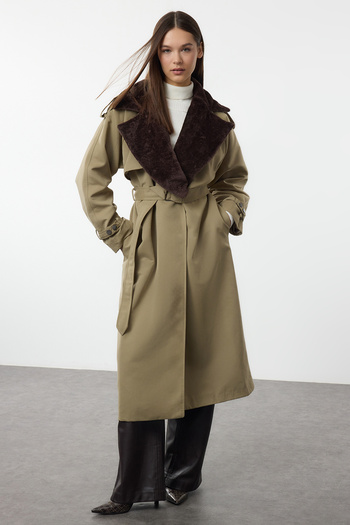 Trendyol Collection Light Khaki Belted Plush Neckline Trench Coat - Twoaw25Tr00025