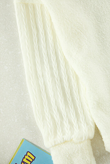 TRENDYOLKIDS Ecru Girl's Knitwear Sweater Tkdaw25Kz00001