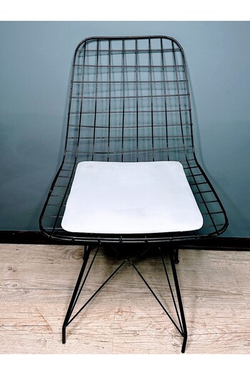 BK exclusive Chair - Bottom Seating Wire with Cushion Screw