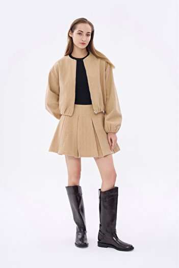 Quzu Beige Stamp Mini Skirt - Thick Pleated