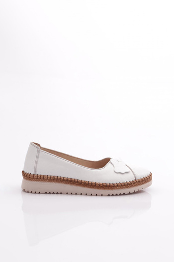 DGN Women's Comfort Shoes - White 26672623